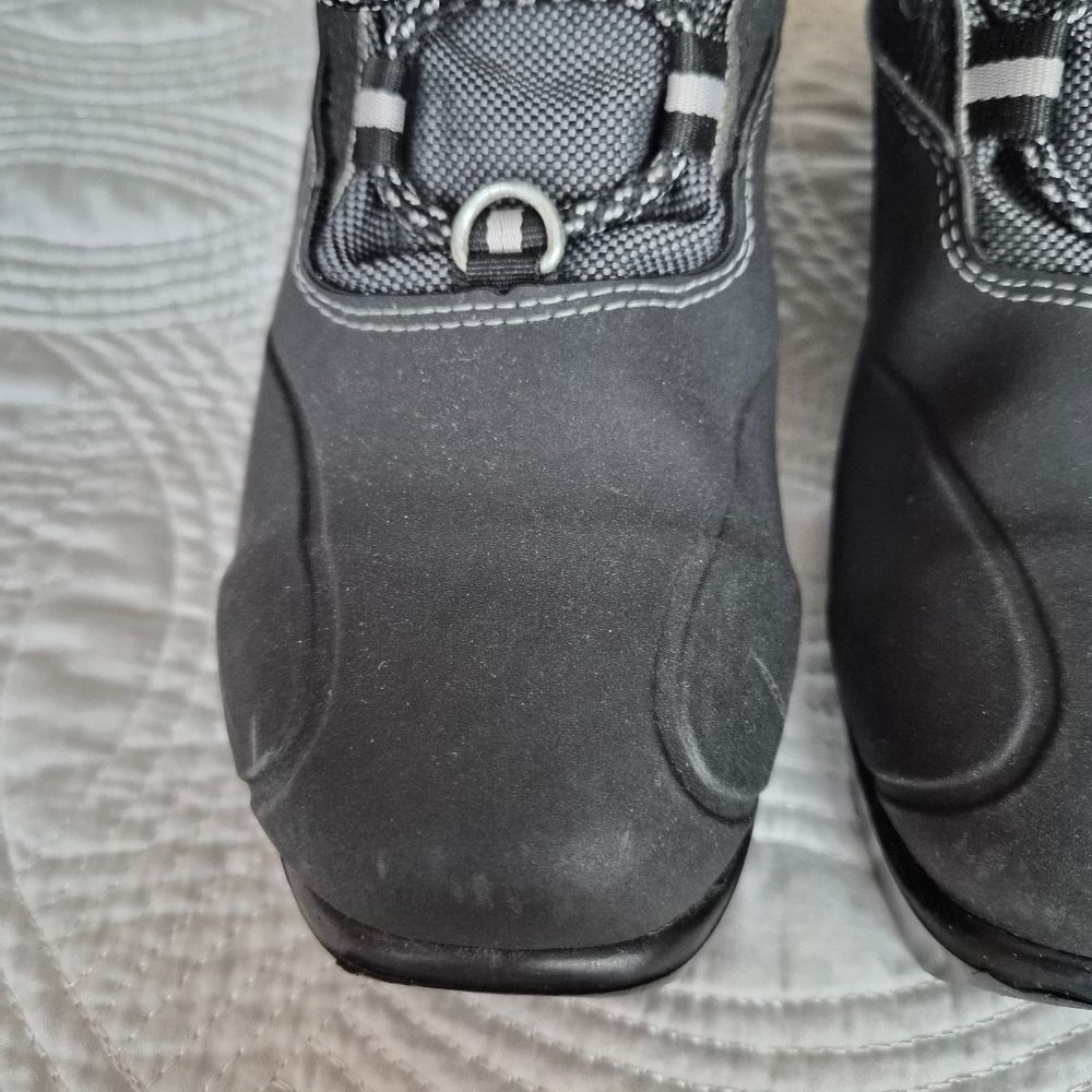 Rossignol Women's Black and Gray Cross Country Ski Boots $45 - Picture 8 of 16